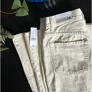 Eco White High Waisted Flare Jeans- Size 28 (runs small)